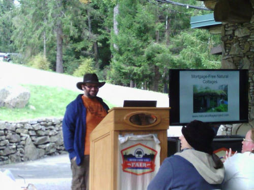 Uncle Mud at the Lectern